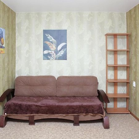 Apartments On Yavornitsky Av. ドニプロペトロウシク エクステリア 写真